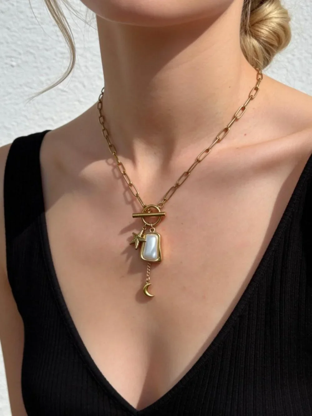 Gold Starfish Moon Charm Necklace Stainless Steel - Picture 4 of 13